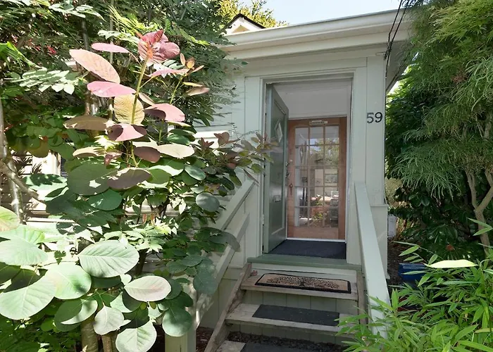 San Jose Cottage Victoria