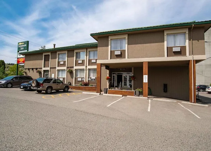Kamloops hotels near Memorial Arena