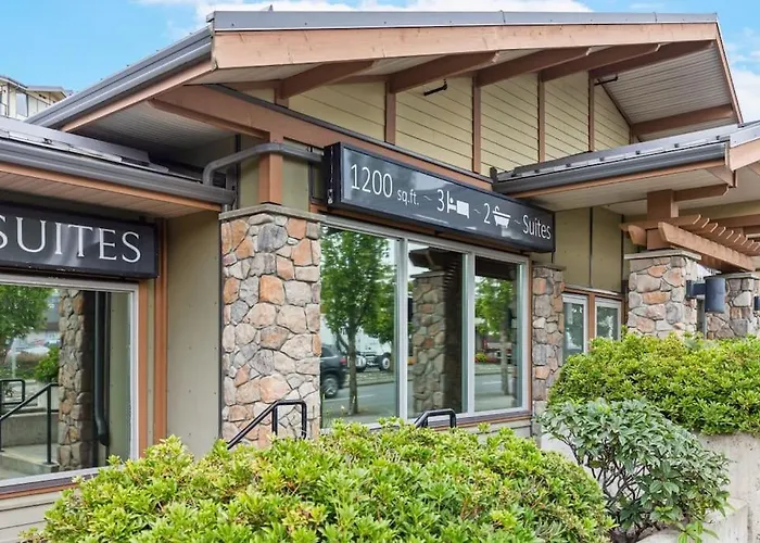 Beach Suites Parksville