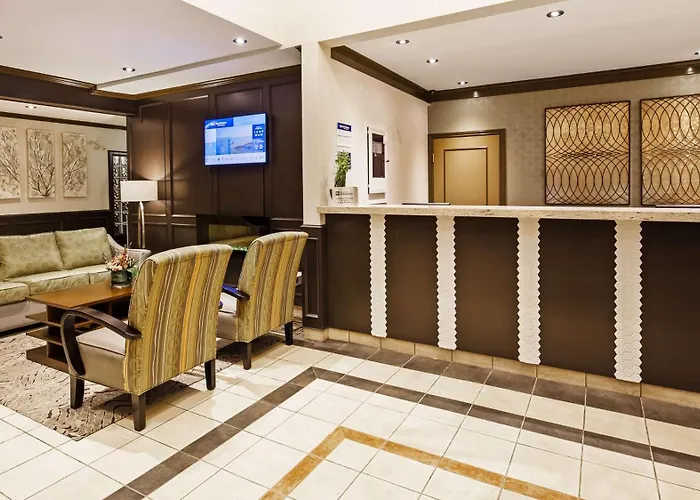 Surrey Hotels With Jacuzzi in Room