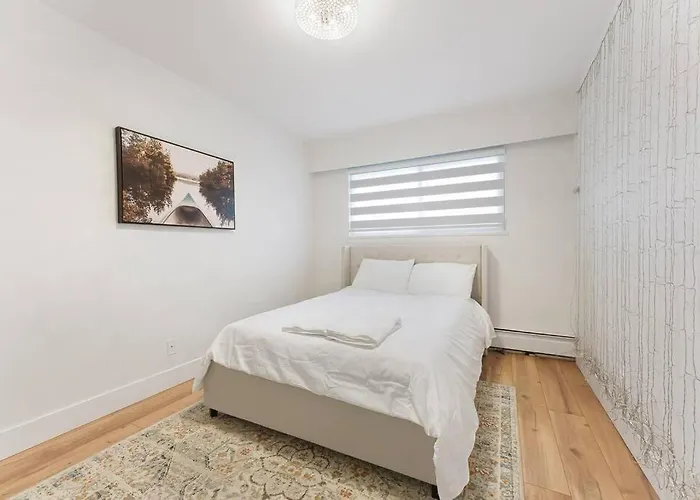 Luxury Home In Burnaby/Metrotown/Sfu