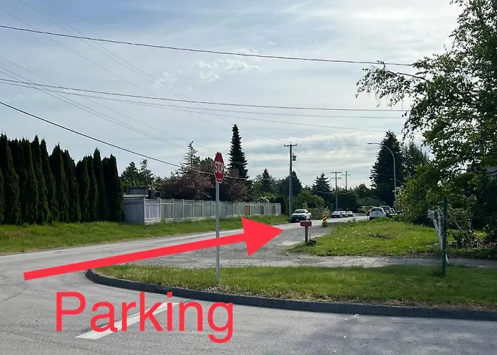 The Harmony Inn Spacious 2 Bdrms 2 Beds Basement Suite Surrey