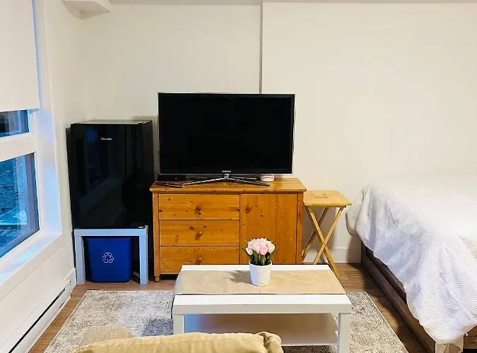 Victoria Private Studio Suite Colwood