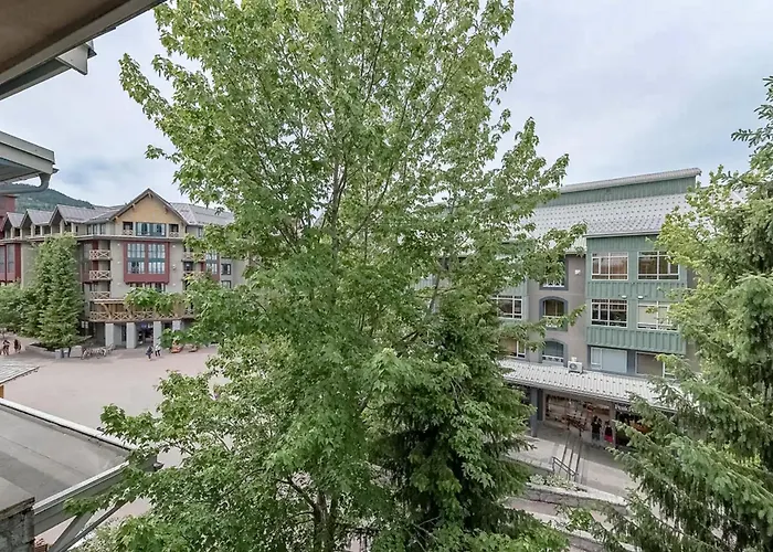 Town Plaza 427 Apartment Whistler