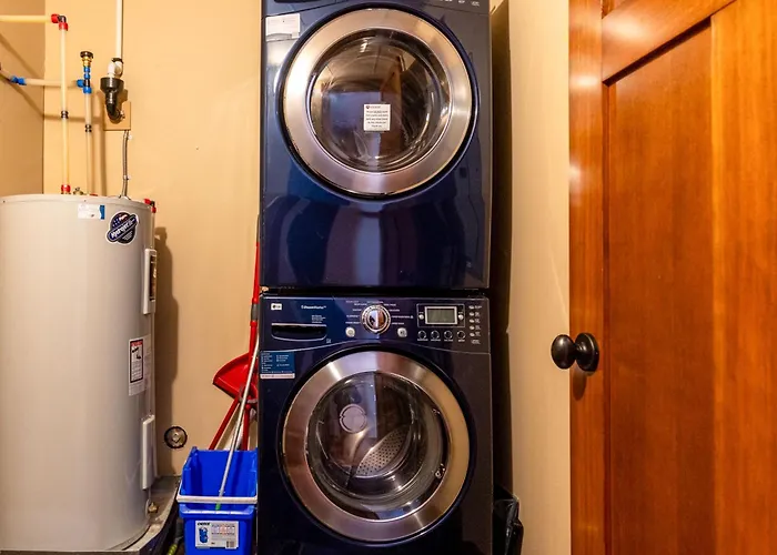 Luxurious 901 Condos By Fernie Central Reservations