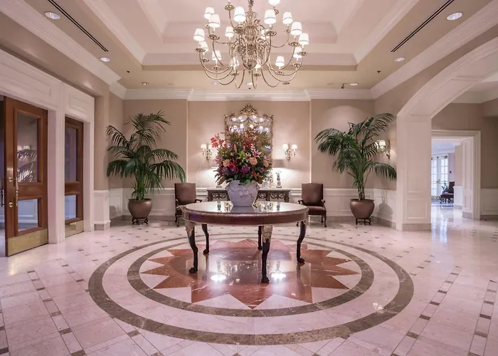 Vancouver hotels near Bloedel Floral Conservatory