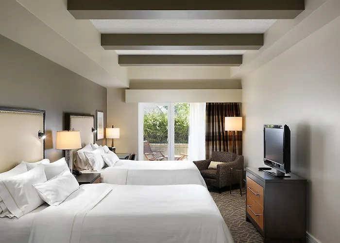 Victoria 5 Star Hotels
