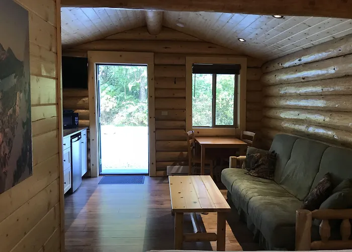 Port Hardy Cabins