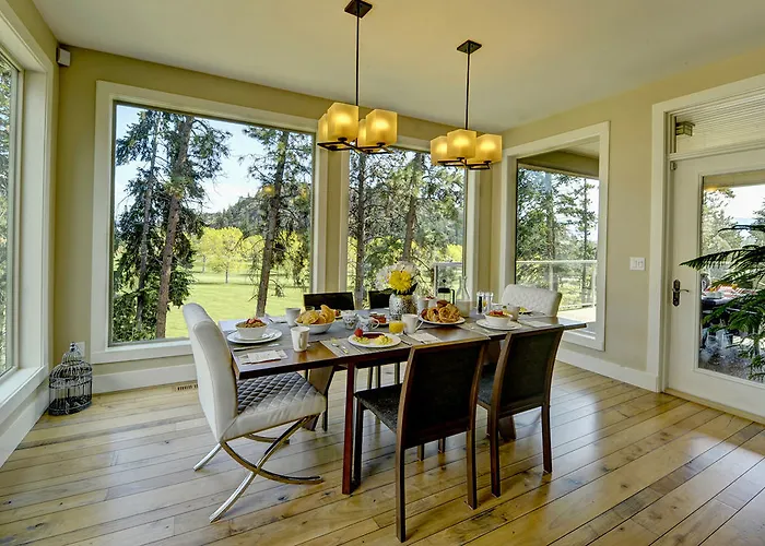 Teehouse Bed & Breakfast West Kelowna